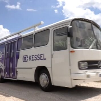 Oldtimerbus in neuem Glanz