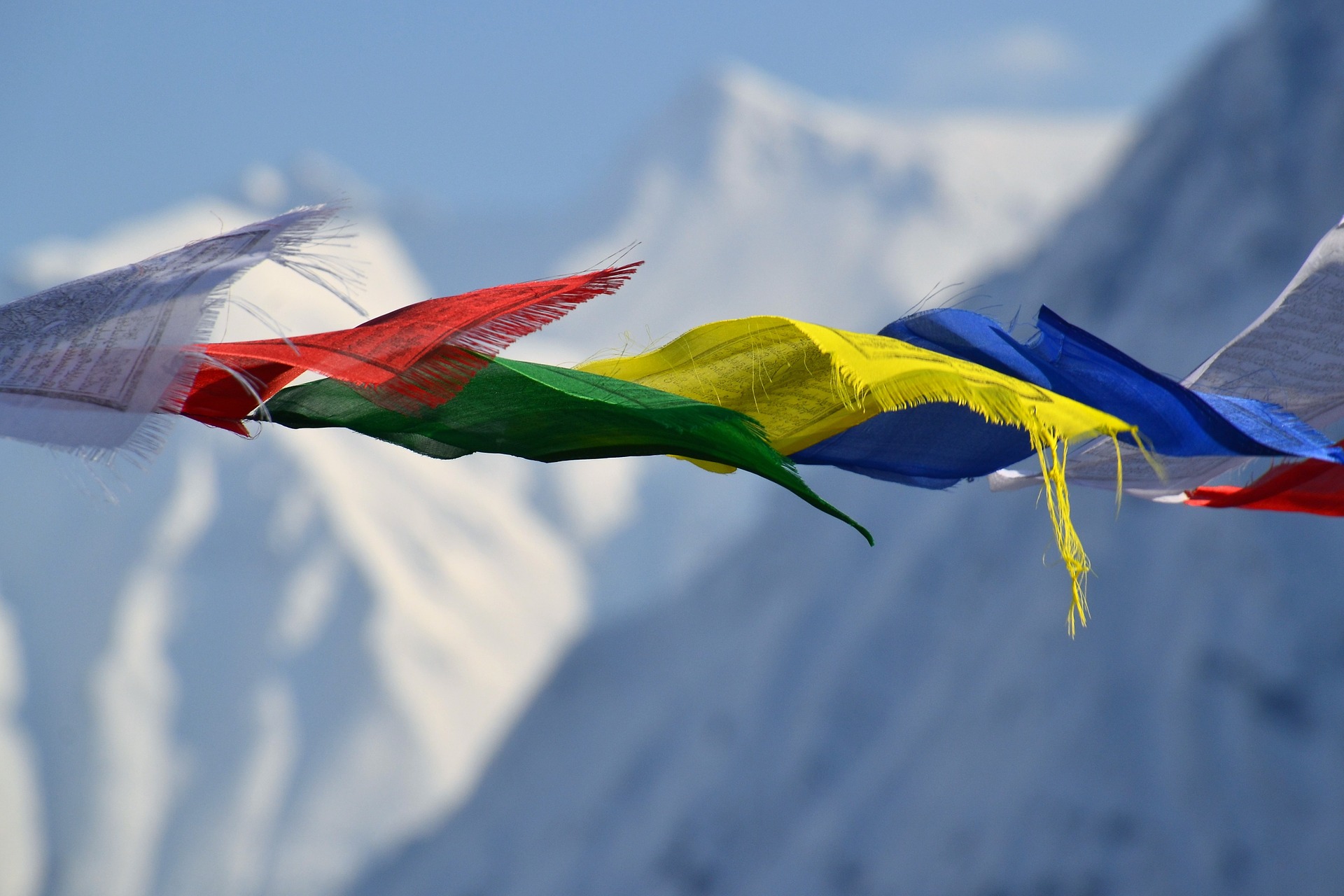 Tibet-Flagge wird am Eichstätter Rathaus-Balkon gehisst